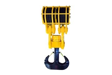 двойные крюковые блоки крана.jpeg