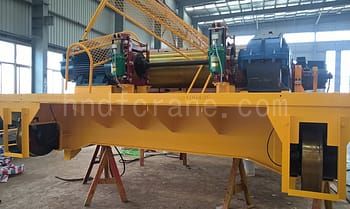 t t Winch with Raincloth
