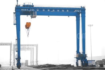 What Is The Difference Between A Harbour Portal Crane And A Gantry ...