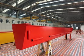 単桁天井クレーンの主梁