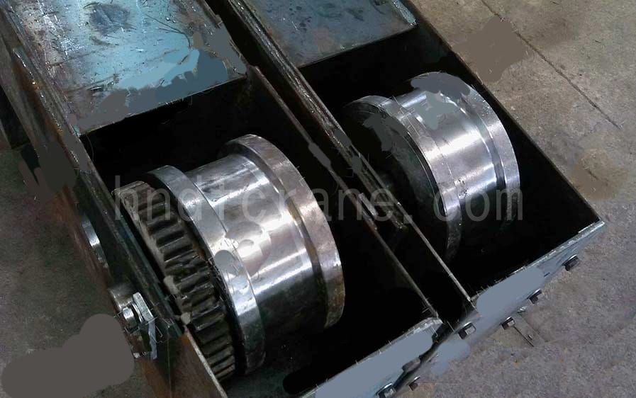 Gear overhead crane wheel assembly is used in single girder overhead crane2