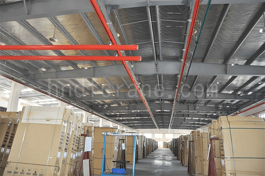 Ceiling mounted bridge crane in warehouses