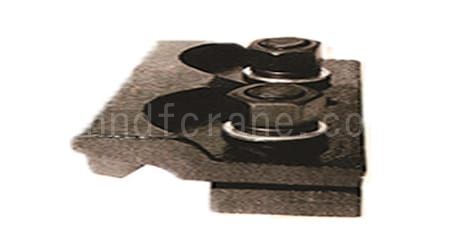 Composite elastic and flexible rail pressure plate
