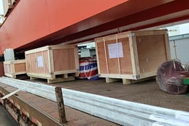 パラグアイ向け10t欧州型シングルガーダー天井クレーン（主桁なし）輸出