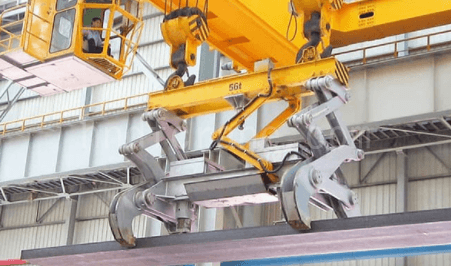 Clamp hoist perpendicular to the main beam