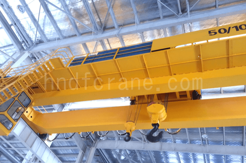 Overhead Cranes in Rubber Processing Workshops