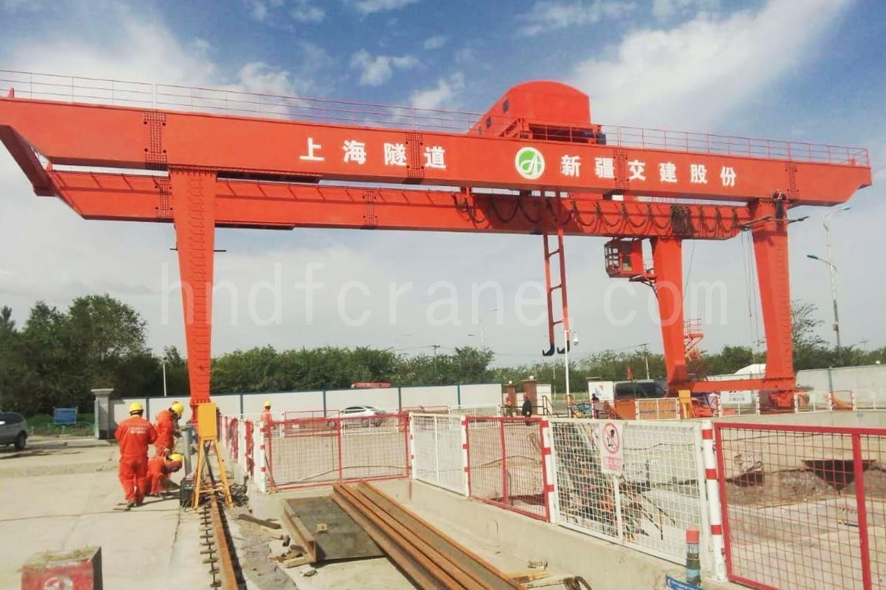 Xinjiang MG50T Metro Slag Handling Gantry Crane 1