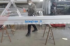 Aluminiowa przenośna suwnica bramowa przed zapakowaniem