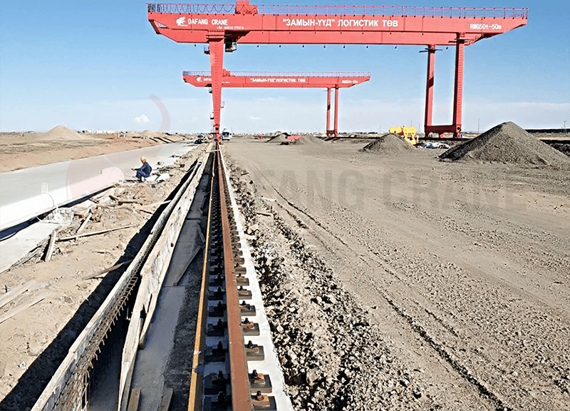 แก้ไข Gantry Crane Foundation