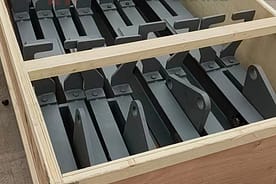 LX シングルガーダー天井クレーン納品1