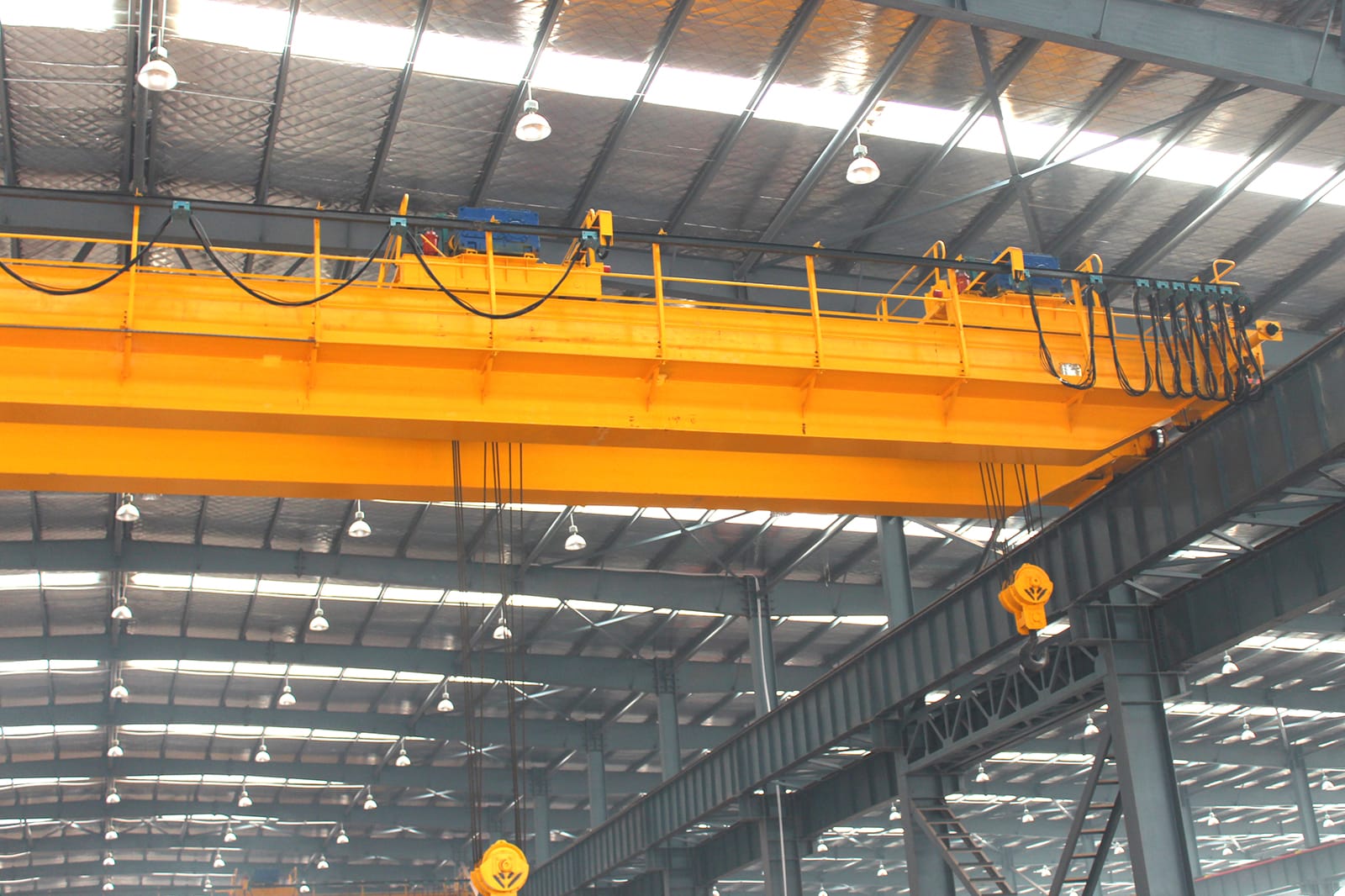 Double Girder Overhead Cranes